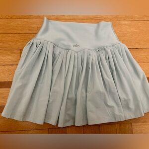 ALO Yoga Women's Soft Blue Skirt in Size SX